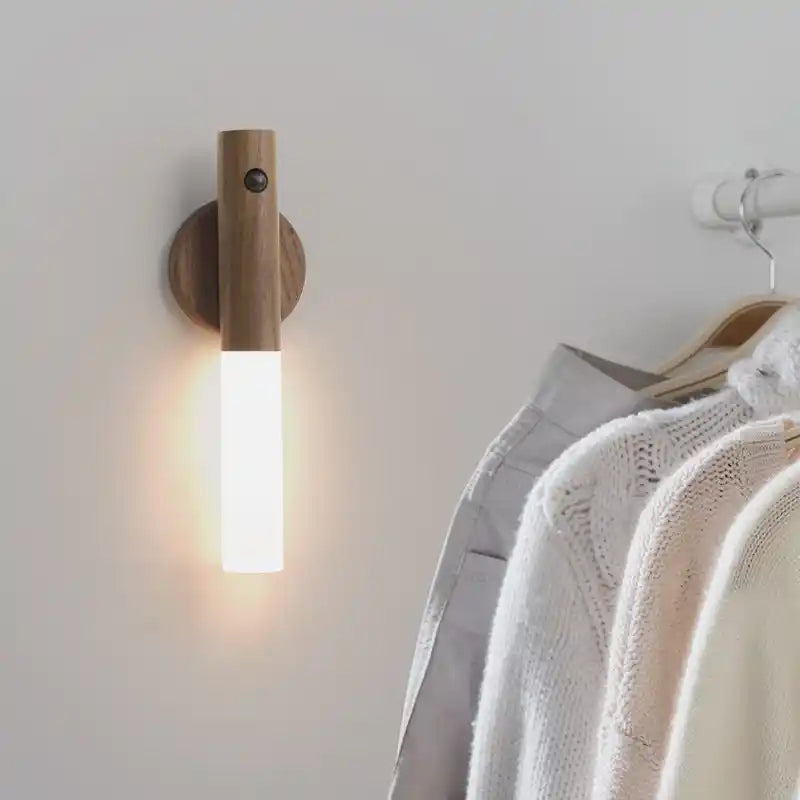 Lampara LED con Sensor de Movimiento Inteligente - LedSmart